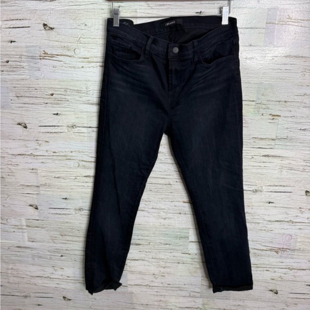 J Brand Skinny Leg Jeans in Elemental size 32